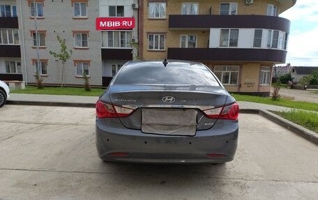 Hyundai Sonata VI, 2011 год, 1 160 000 рублей, 10 фотография