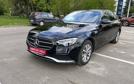 Mercedes-Benz E-Класс, 2021 год, 2 650 000 рублей, 14 фотография