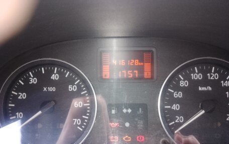 Renault Logan I, 2011 год, 230 000 рублей, 2 фотография
