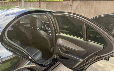 Mercedes-Benz E-Класс, 2018 год, 2 700 000 рублей, 11 фотография