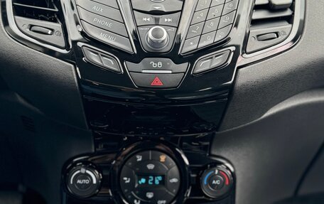 Ford Fiesta, 2015 год, 850 000 рублей, 7 фотография