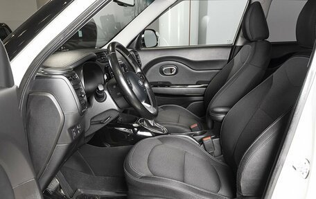 KIA Soul II рестайлинг, 2018 год, 1 845 000 рублей, 16 фотография