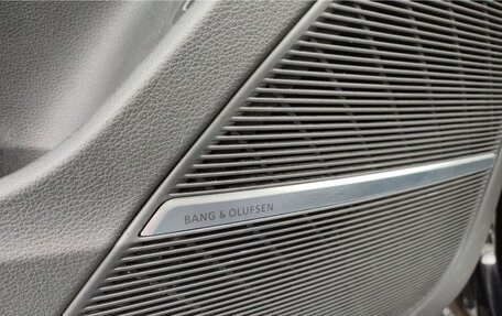 Audi Q7, 2024 год, 10 990 000 рублей, 15 фотография
