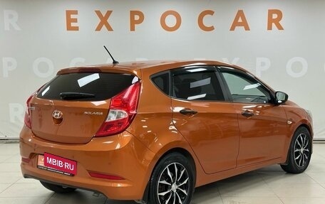 Hyundai Solaris II рестайлинг, 2015 год, 975 000 рублей, 5 фотография