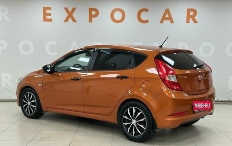 Hyundai Solaris II рестайлинг, 2015 год, 975 000 рублей, 7 фотография