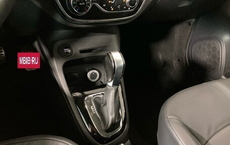 Renault Kaptur I рестайлинг, 2017 год, 1 225 000 рублей, 22 фотография