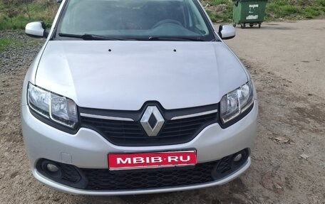 Renault Sandero II рестайлинг, 2014 год, 650 000 рублей, 1 фотография