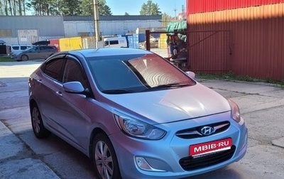 Hyundai Solaris II рестайлинг, 2011 год, 700 000 рублей, 1 фотография