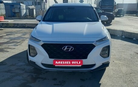 Hyundai Santa Fe IV, 2018 год, 2 600 000 рублей, 2 фотография