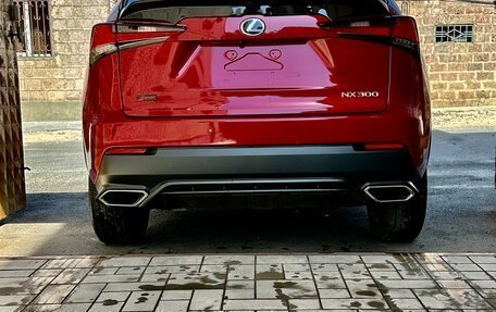 Lexus NX I, 2019 год, 3 000 000 рублей, 2 фотография