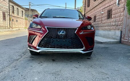 Lexus NX I, 2019 год, 3 000 000 рублей, 16 фотография