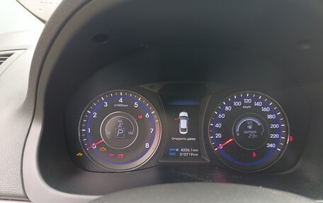Hyundai i40 I рестайлинг, 2012 год, 959 000 рублей, 10 фотография