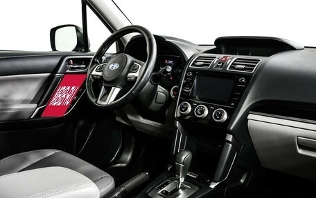Subaru Forester, 2017 год, 2 598 000 рублей, 9 фотография