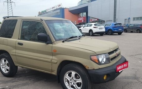 Mitsubishi Pajero iO, 1998 год, 550 000 рублей, 2 фотография