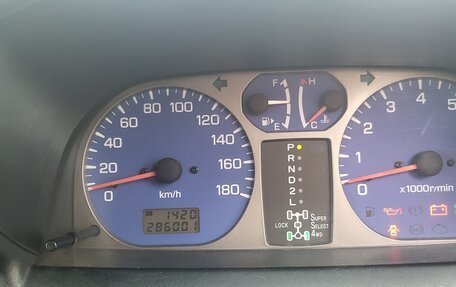 Mitsubishi Pajero iO, 1998 год, 550 000 рублей, 12 фотография