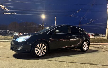 Opel Astra J, 2010 год, 810 000 рублей, 3 фотография