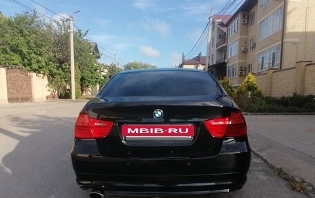 BMW 3 серия, 2010 год, 1 000 000 рублей, 4 фотография
