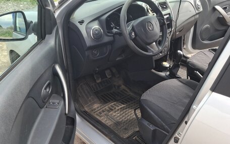 Renault Sandero II рестайлинг, 2014 год, 650 000 рублей, 3 фотография