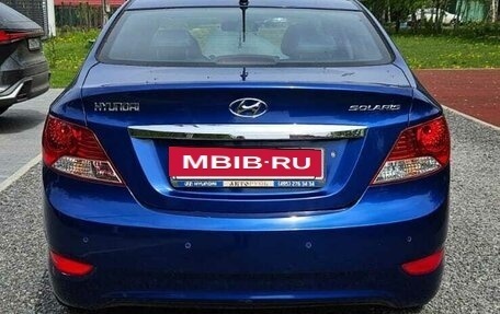 Hyundai Solaris II рестайлинг, 2012 год, 999 999 рублей, 4 фотография
