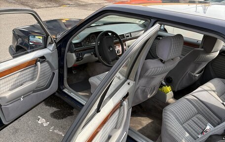 Mercedes-Benz E-Класс, 1992 год, 345 000 рублей, 18 фотография