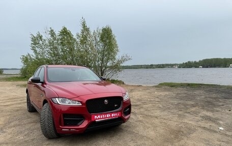 Jaguar F-Pace, 2016 год, 3 000 000 рублей, 10 фотография