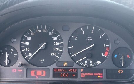 BMW 5 серия, 1998 год, 535 000 рублей, 12 фотография