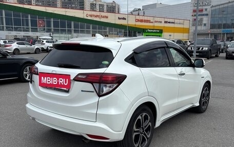 Honda Vezel, 2017 год, 1 950 000 рублей, 6 фотография