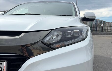 Honda Vezel, 2017 год, 1 950 000 рублей, 14 фотография