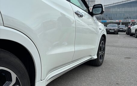 Honda Vezel, 2017 год, 1 950 000 рублей, 19 фотография