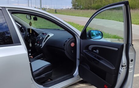 KIA cee'd I рестайлинг, 2010 год, 570 000 рублей, 9 фотография