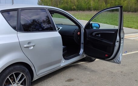 KIA cee'd I рестайлинг, 2010 год, 570 000 рублей, 10 фотография