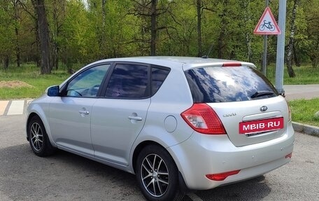 KIA cee'd I рестайлинг, 2010 год, 570 000 рублей, 4 фотография