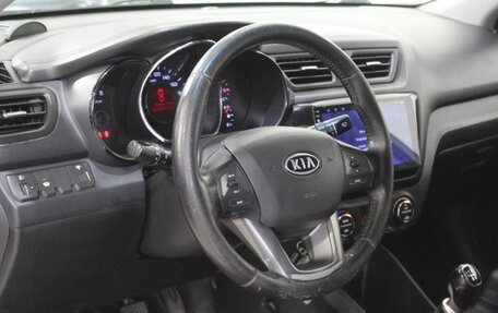 KIA Rio III рестайлинг, 2012 год, 610 000 рублей, 24 фотография