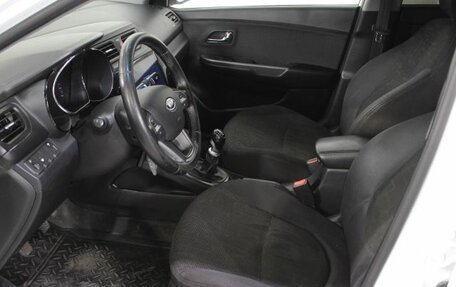 KIA Rio III рестайлинг, 2012 год, 610 000 рублей, 25 фотография