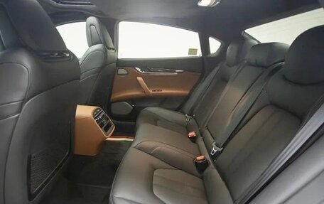 Maserati Quattroporte VI, 2022 год, 9 828 598 рублей, 10 фотография