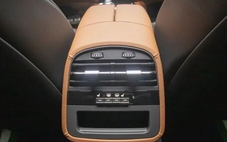 Maserati Quattroporte VI, 2022 год, 9 828 598 рублей, 11 фотография