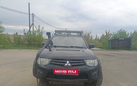 Mitsubishi L200 IV рестайлинг, 2011 год, 1 270 000 рублей, 2 фотография