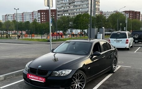 BMW 3 серия, 2005 год, 920 000 рублей, 3 фотография