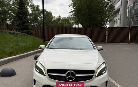 Mercedes-Benz A-Класс, 2016 год, 1 640 000 рублей, 11 фотография