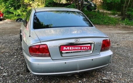 Hyundai Sonata IV рестайлинг, 2005 год, 310 000 рублей, 3 фотография