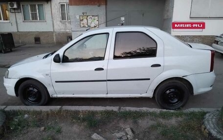 Renault Logan I, 2012 год, 200 000 рублей, 3 фотография