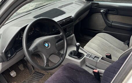 BMW 5 серия, 1989 год, 395 000 рублей, 3 фотография