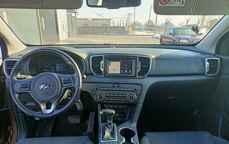 KIA Sportage IV рестайлинг, 2017 год, 2 300 000 рублей, 2 фотография