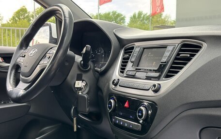 Hyundai Solaris II рестайлинг, 2018 год, 1 395 000 рублей, 14 фотография