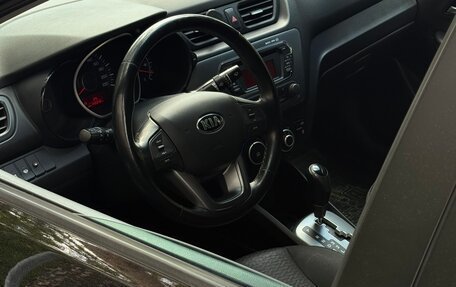 KIA Rio III рестайлинг, 2013 год, 1 120 000 рублей, 11 фотография