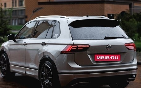 Volkswagen Tiguan II, 2017 год, 3 500 000 рублей, 6 фотография