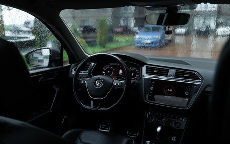 Volkswagen Tiguan II, 2017 год, 3 500 000 рублей, 14 фотография