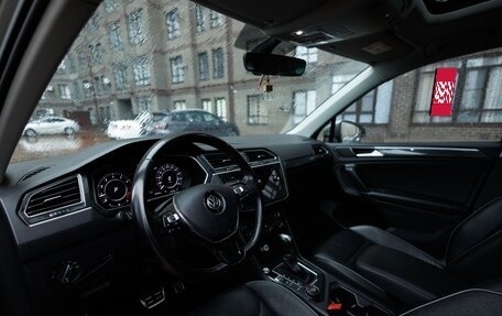 Volkswagen Tiguan II, 2017 год, 3 500 000 рублей, 13 фотография