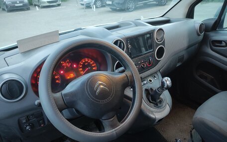 Citroen Berlingo II рестайлинг, 2012 год, 650 000 рублей, 3 фотография