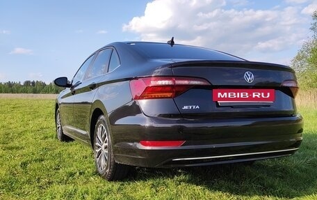 Volkswagen Jetta VII, 2018 год, 1 999 999 рублей, 3 фотография